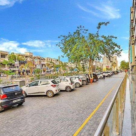 Fabhotel Parkland A Ahmadabad Zewnętrze zdjęcie