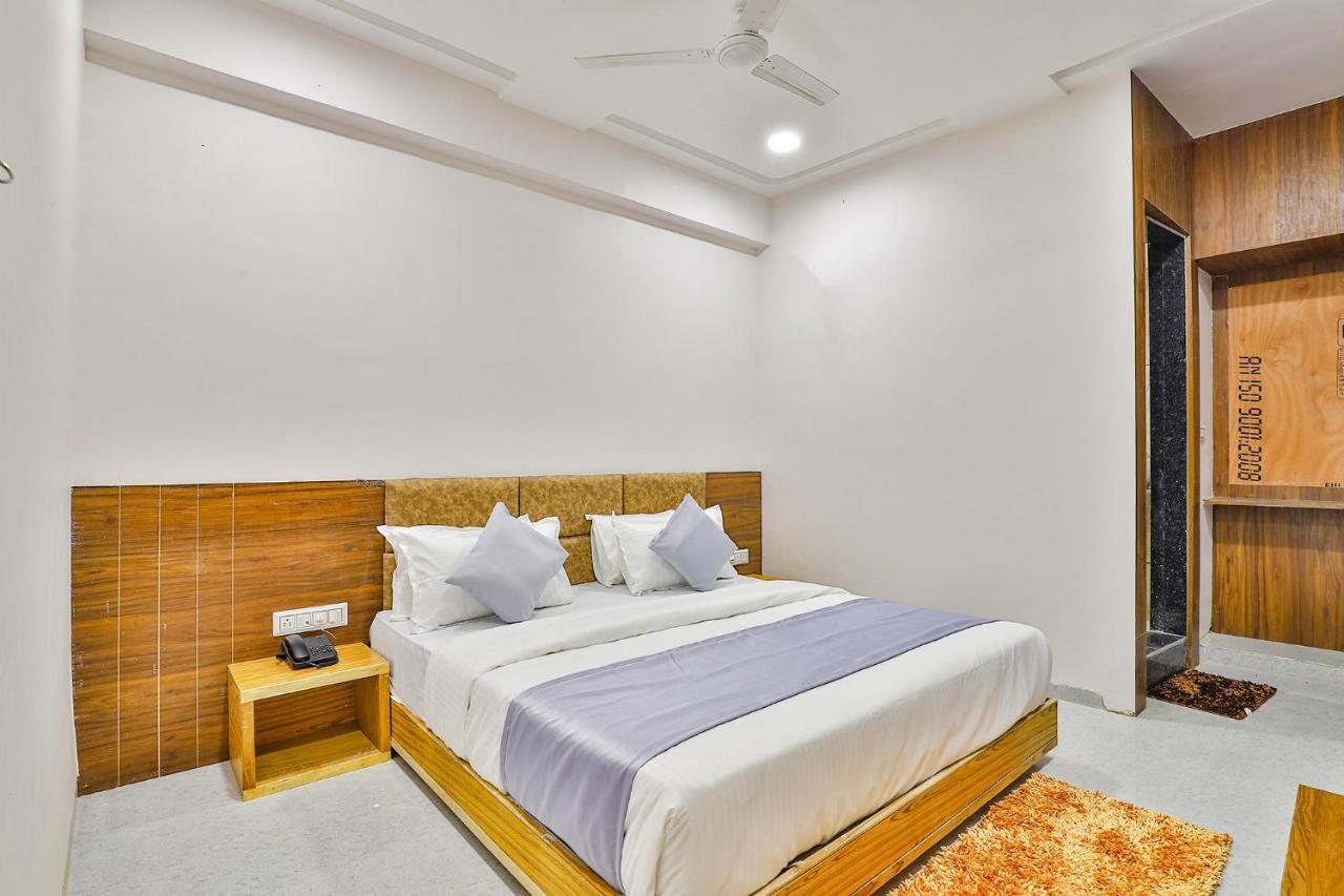 Fabhotel Parkland A Ahmadabad Zewnętrze zdjęcie